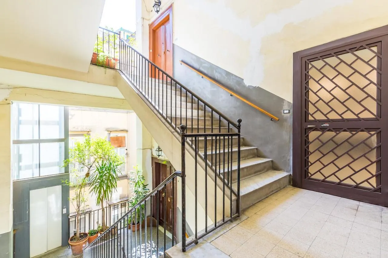 Umberto'S Nest At Toledo Apartment Naples 0*,  Italy