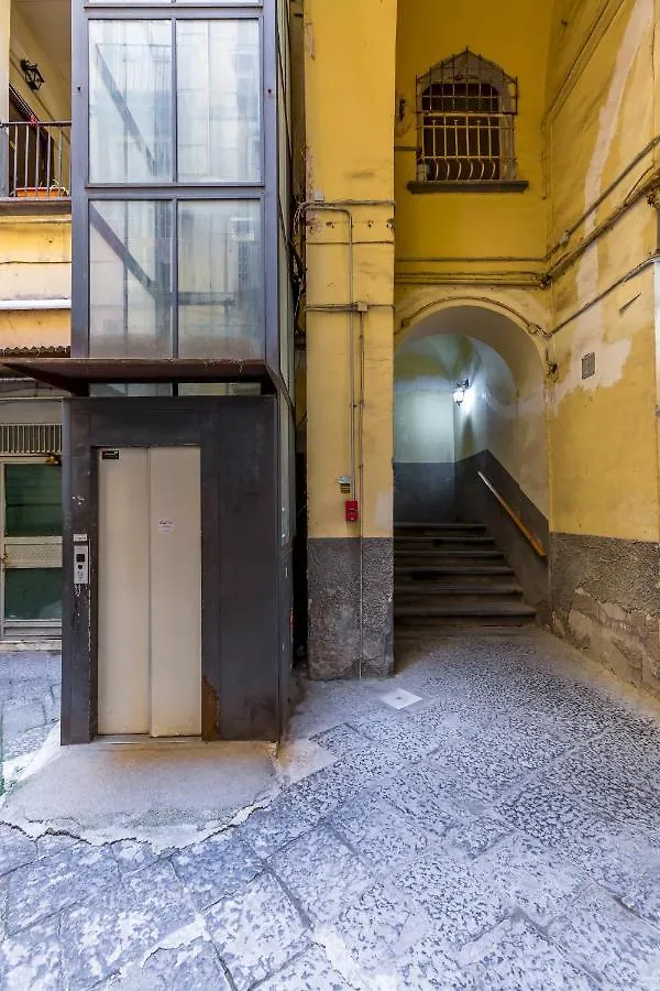 Umberto'S Nest At Toledo Apartment Naples